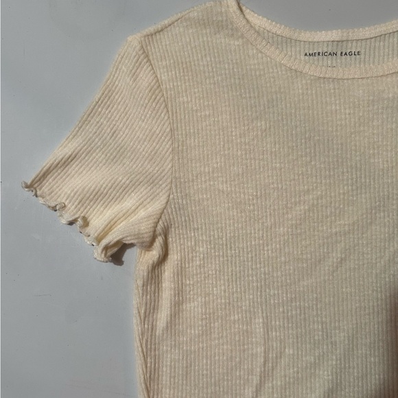 American Eagle Cream Top, Large - Picture 3 of 6